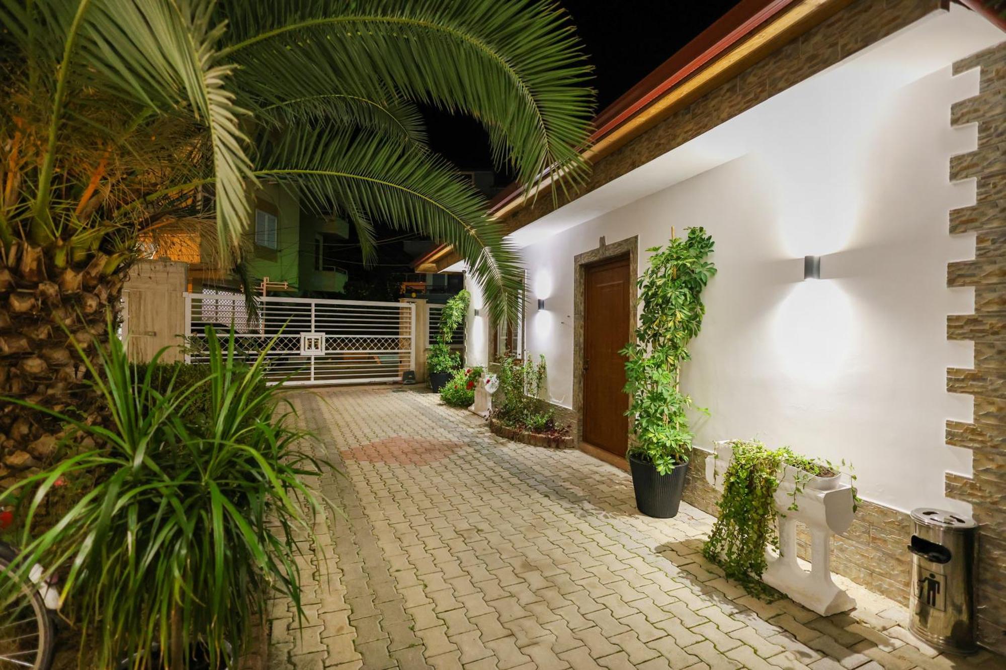 Hotel Mimani Berat Exterior photo