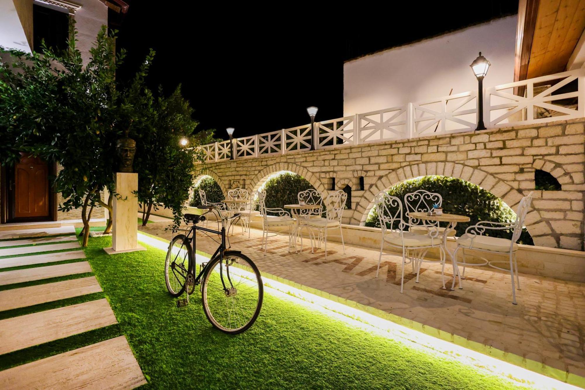 Hotel Mimani Berat Exterior photo